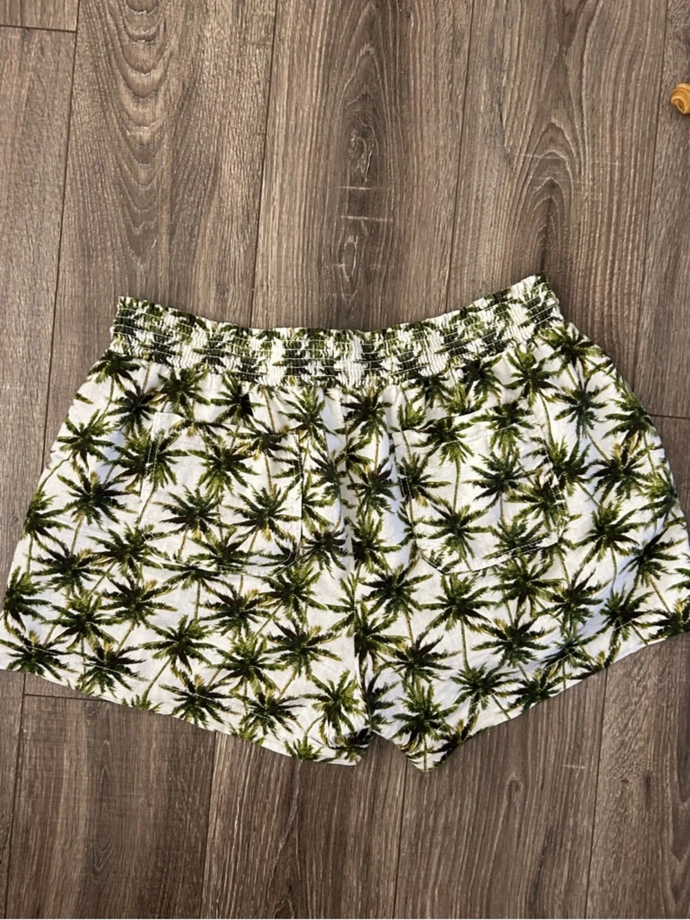 Linen Blend Palm Print Women’s Drawstring Shorts - Briggs XL